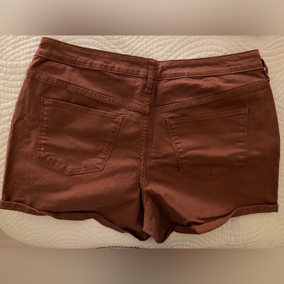 Universal Thread Shorts! - Picture 2 of 6